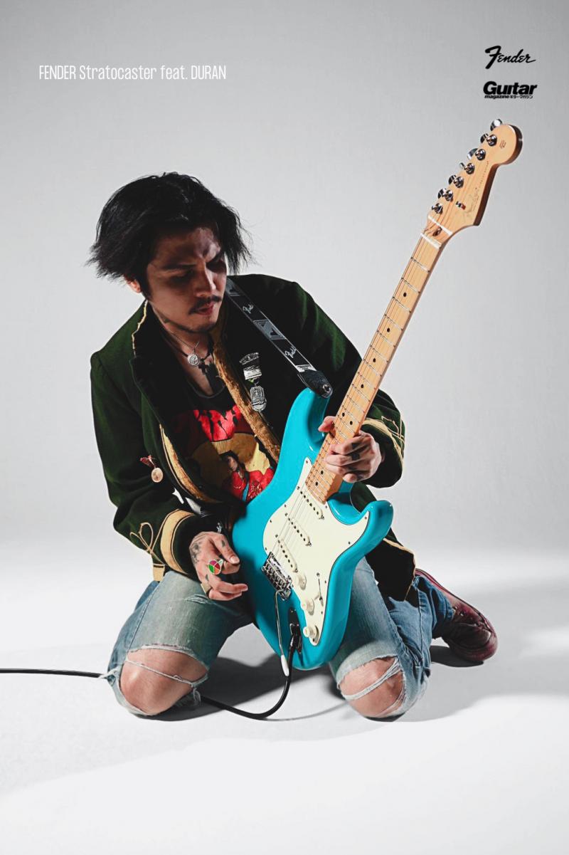 FENDER Stratocaster feat. DURAN